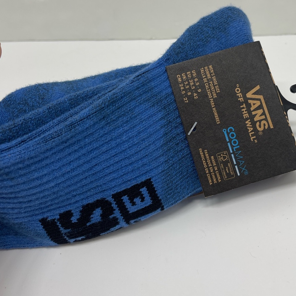 VANS Crew socks 
VANS PERFORMANCE SOCKS
COOLMAX® FIBER WITH WICKING TECHNOLOGY - Picture 4 of 16